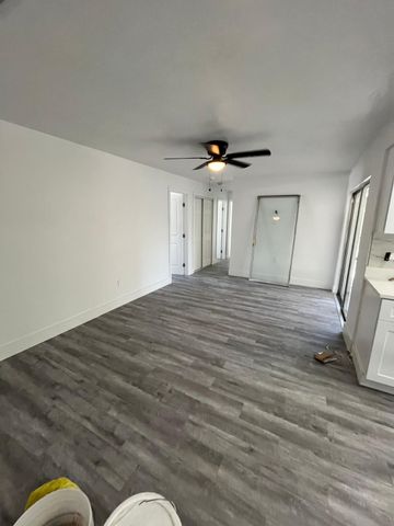 735 20th Street, West Palm Beach, FL 33407