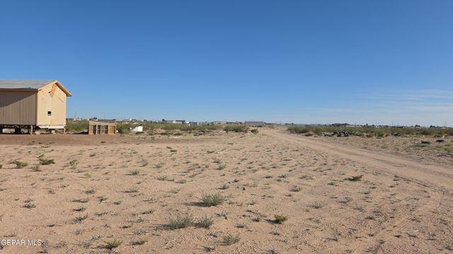 14951 bayport Avenue, El Paso, TX 79928