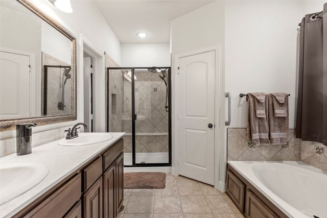 618 Dogwood Drive, Greenville, TX 75402