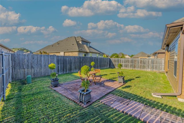 618 Dogwood Drive, Greenville, TX 75402