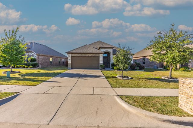 618 Dogwood Drive, Greenville, TX 75402