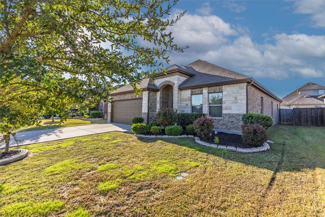 618 Dogwood Drive, Greenville, TX 75402