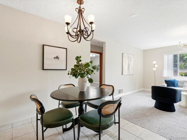 1505 S Paris Ct, Aurora, CO 80012