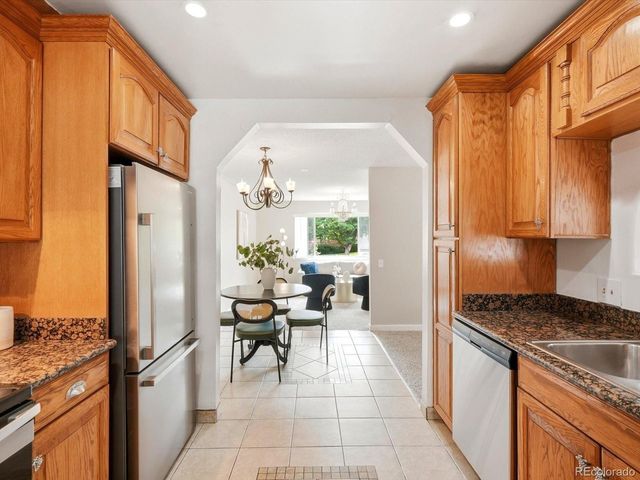 1505 S Paris Ct, Aurora, CO 80012