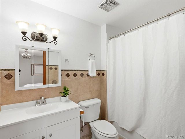 1505 S Paris Ct, Aurora, CO 80012