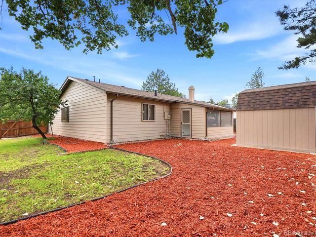 1505 S Paris Ct, Aurora, CO 80012