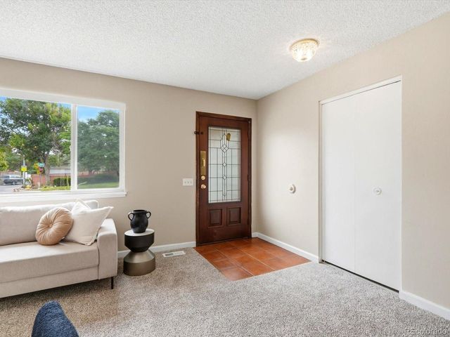 1505 S Paris Ct, Aurora, CO 80012