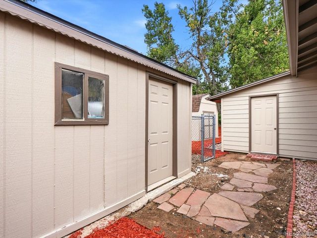 1505 S Paris Ct, Aurora, CO 80012