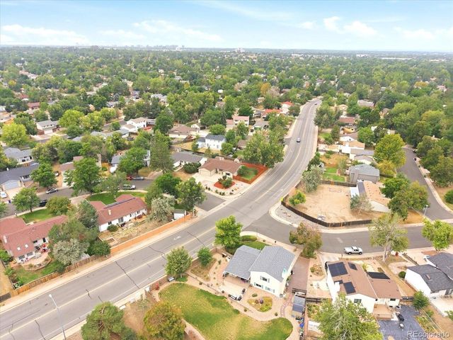 1505 S Paris Ct, Aurora, CO 80012