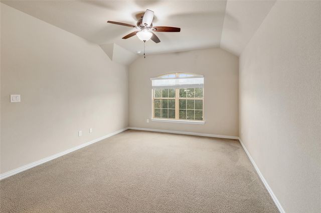 176 Patriot DR, Buda, TX 78610