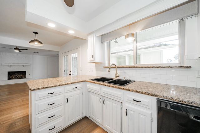 2208 Vickers Drive, Plano, TX 75075