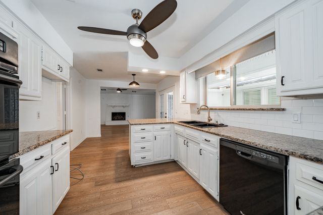 2208 Vickers Drive, Plano, TX 75075