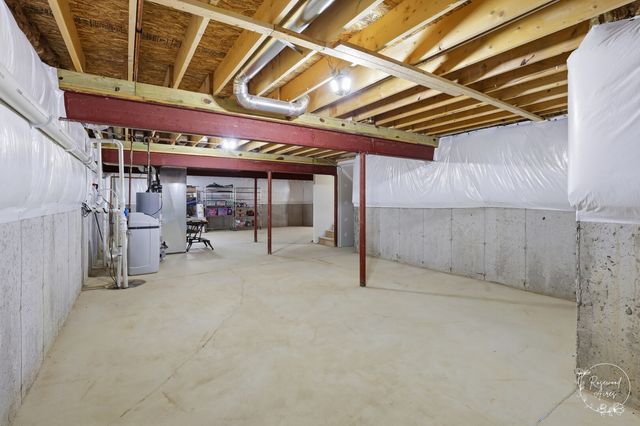 27329 W Deer Hollow Lane, Channahon, IL 60410
