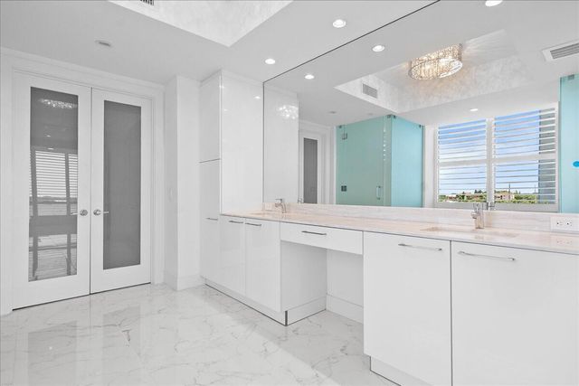 1 Water Club Way 604, North Palm Beach, FL 33408