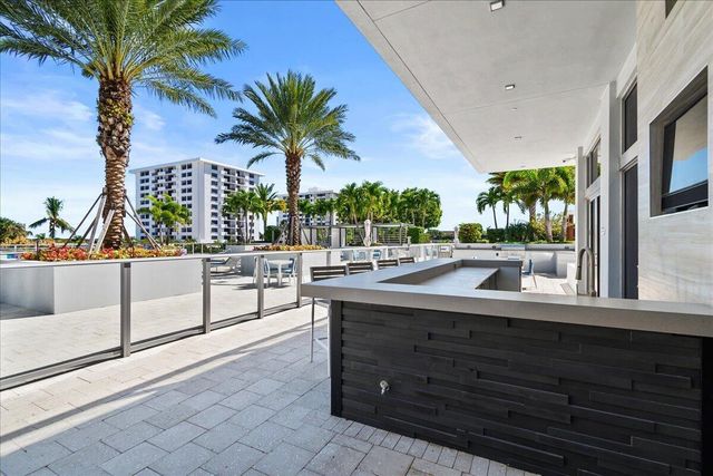 1 Water Club Way 604, North Palm Beach, FL 33408
