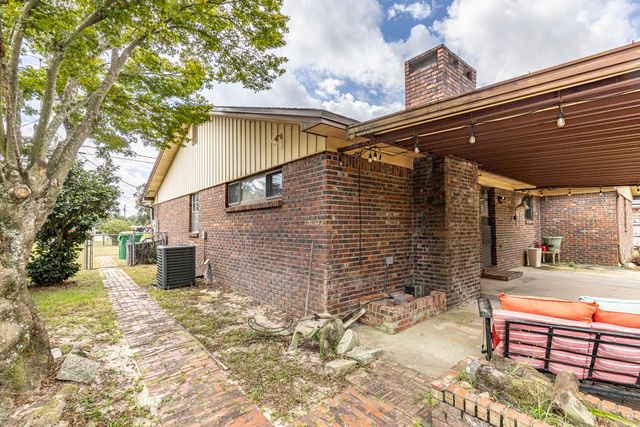 119 12Th Avenue, Shalimar, FL 32579