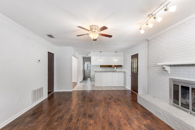 119 12Th Avenue, Shalimar, FL 32579