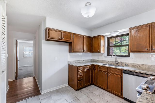 119 12Th Avenue, Shalimar, FL 32579