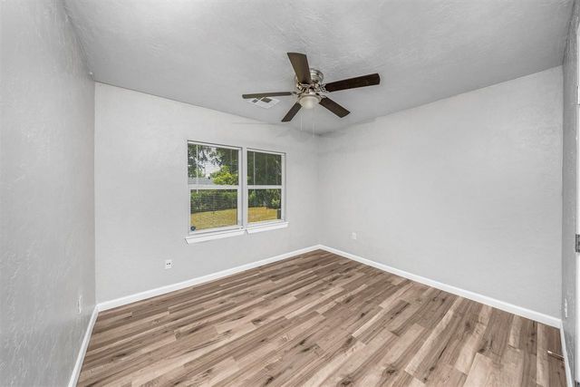 2140 NW SMITH AVE, Lawton, OK 73505