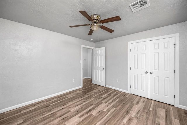 2140 NW SMITH AVE, Lawton, OK 73505