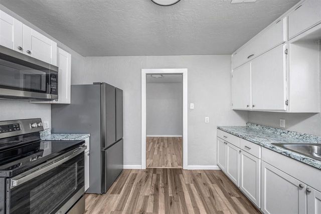 2140 NW SMITH AVE, Lawton, OK 73505