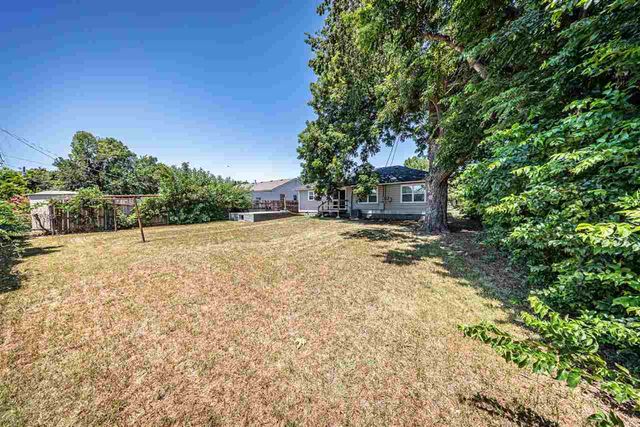 2140 NW SMITH AVE, Lawton, OK 73505