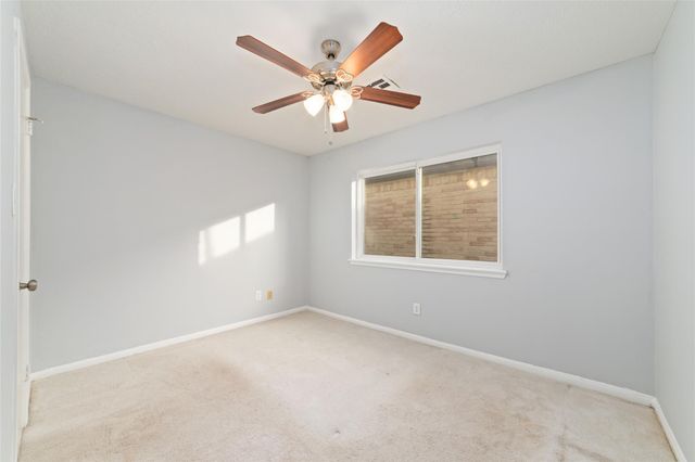 7107 Plaza Del Sol Drive, Houston, TX 77083