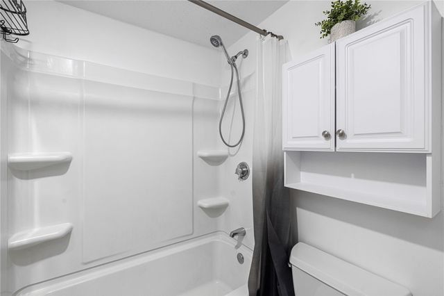 4080 Post Road 1, Warwick, RI 02886