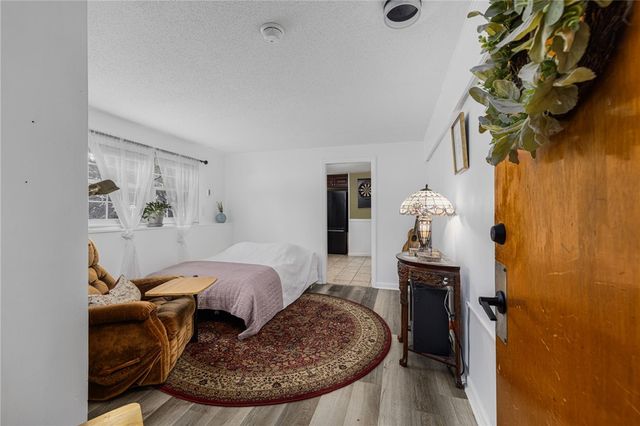 4080 Post Road 1, Warwick, RI 02886