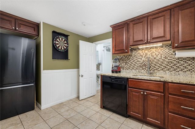 4080 Post Road 1, Warwick, RI 02886