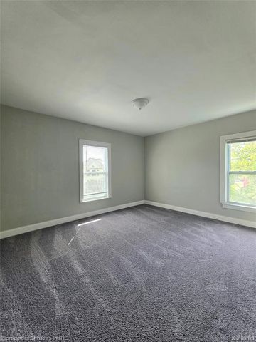 2927 Seyburn Street, Detroit, MI 48214