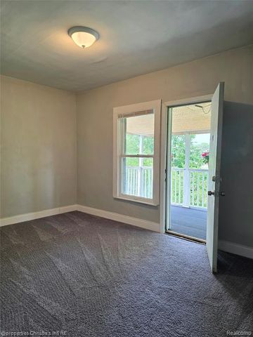 2927 Seyburn Street, Detroit, MI 48214