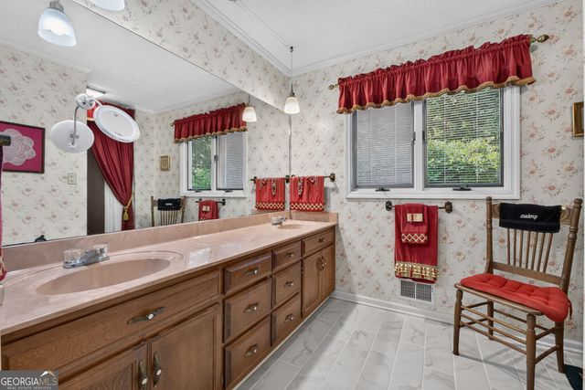 130 Quail Hollow Road, Griffin, GA 30224