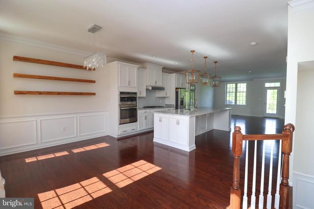 24972 GLASGOW HEIGHTS TER, Chantilly, VA 20152