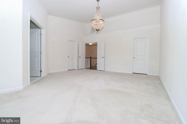 24972 GLASGOW HEIGHTS TER, Chantilly, VA 20152