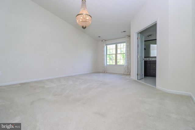 24972 GLASGOW HEIGHTS TER, Chantilly, VA 20152