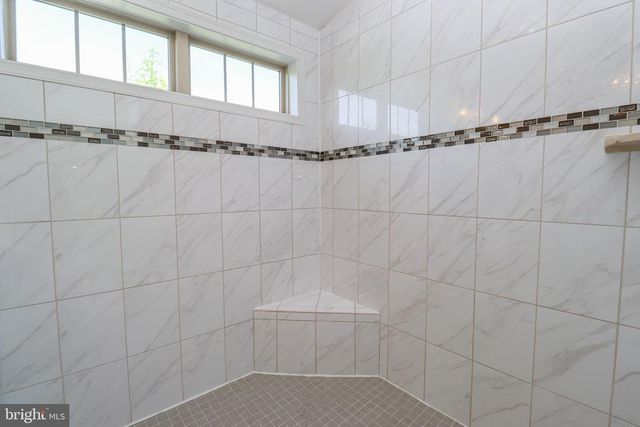 24972 GLASGOW HEIGHTS TER, Chantilly, VA 20152