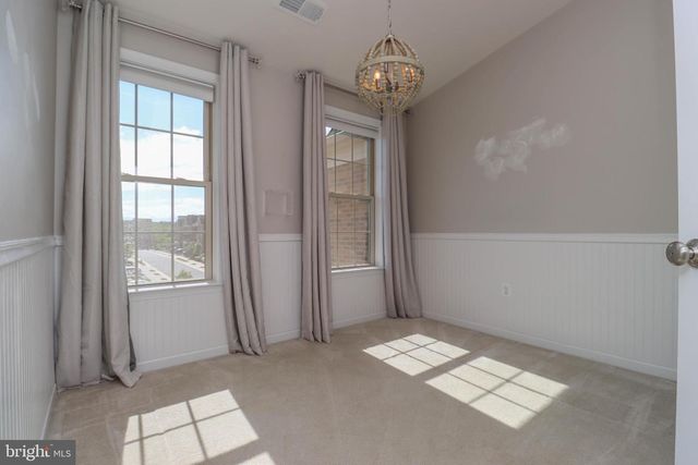 24972 GLASGOW HEIGHTS TER, Chantilly, VA 20152