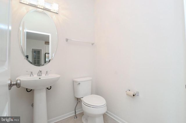 24972 GLASGOW HEIGHTS TER, Chantilly, VA 20152