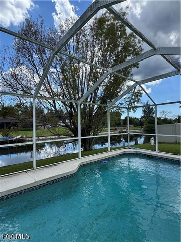 2314 SW 22nd TER, Cape Coral, FL 33991