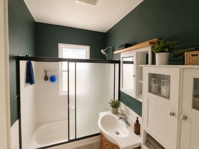 28 Claymoss 1, Boston, MA 02135