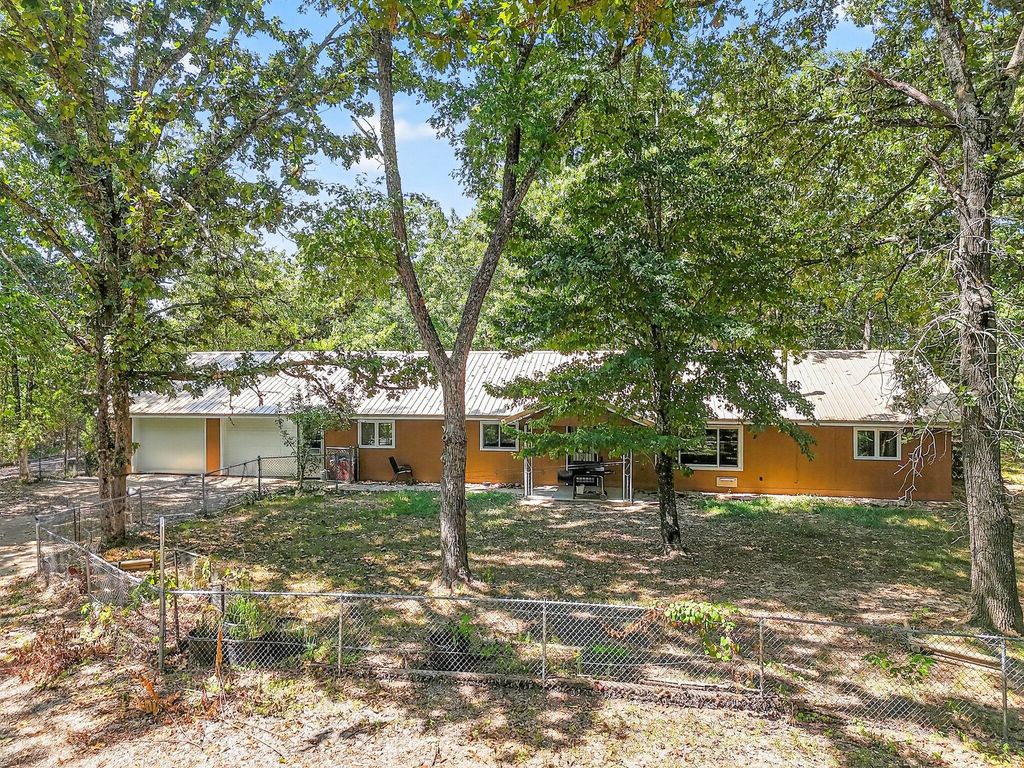 460 Sela Lane, Galena, MO 65656