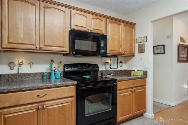 143 Heckathorn, Brookville, OH 45309