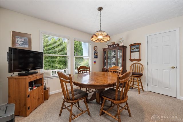 143 Heckathorn, Brookville, OH 45309
