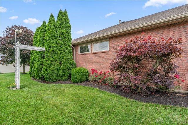143 Heckathorn, Brookville, OH 45309