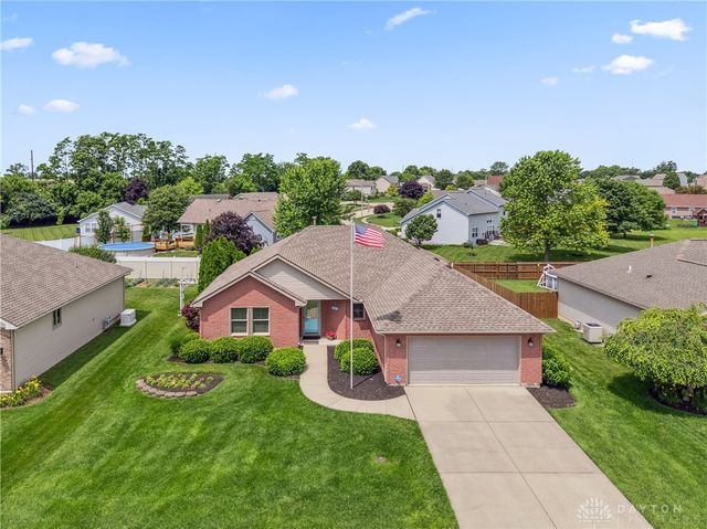 143 Heckathorn, Brookville, OH 45309