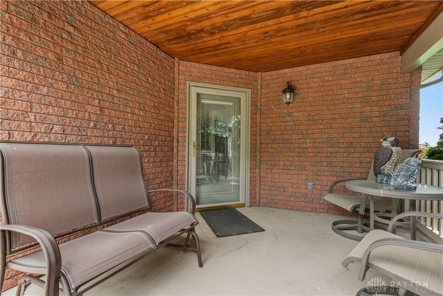 143 Heckathorn, Brookville, OH 45309