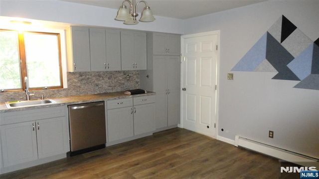 90 Hamilton Avenue 2, Lodi, NJ 07644