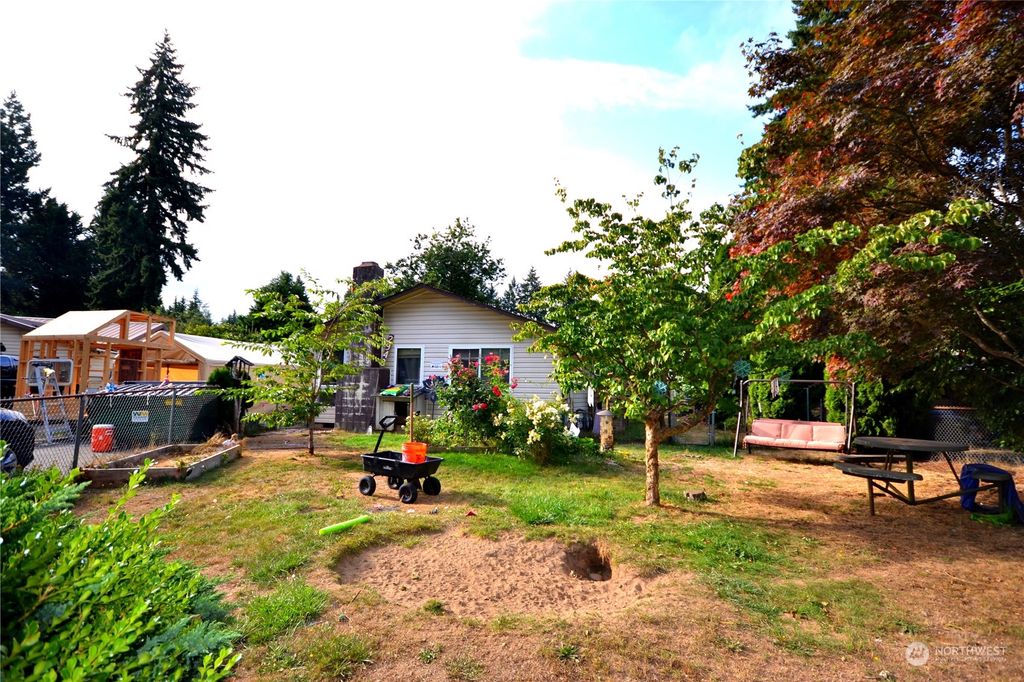 2948 SE Alson Court, Port Orchard, WA 98366
