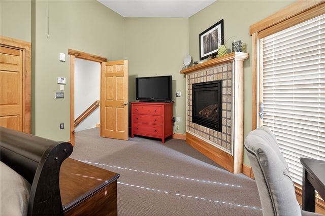 496 Southwind Cir, Seven Springs Resort, PA 15622